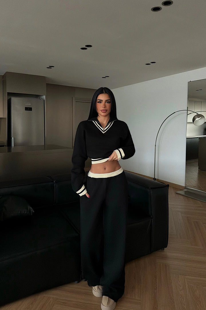 EYY Women Black Turtleneck Tracksuit Set - Santa Cruz