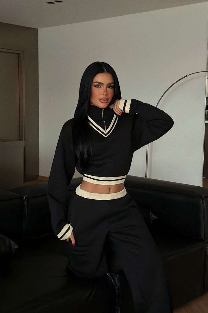 EYY Women Black Turtleneck Tracksuit Set - Santa Cruz