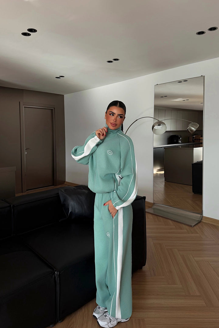 EYY Women Aqua Green Elevated Print Tracksuit Set - Misantla