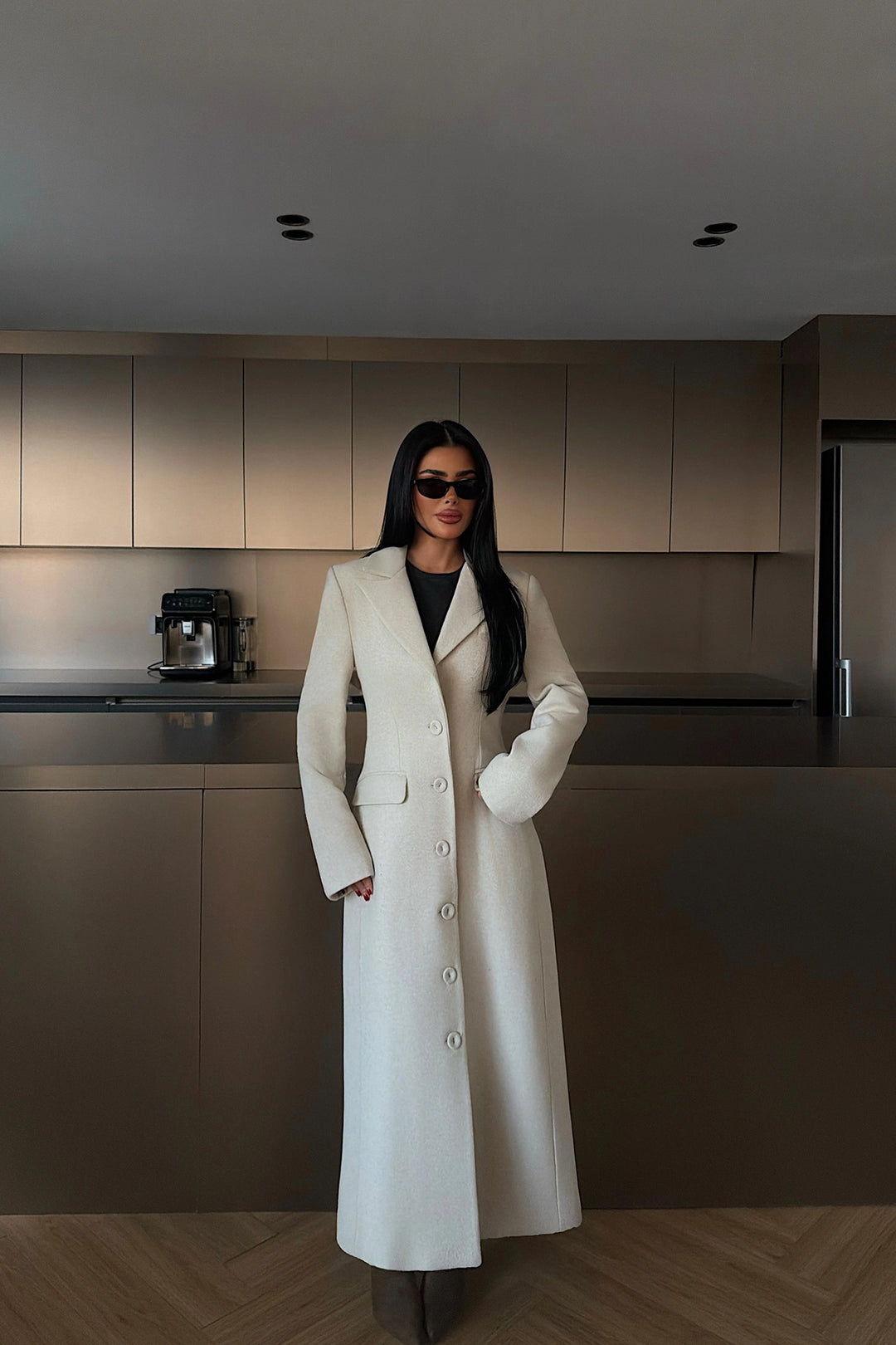 EYY Women Beige Pocket Detail Coat - Milan