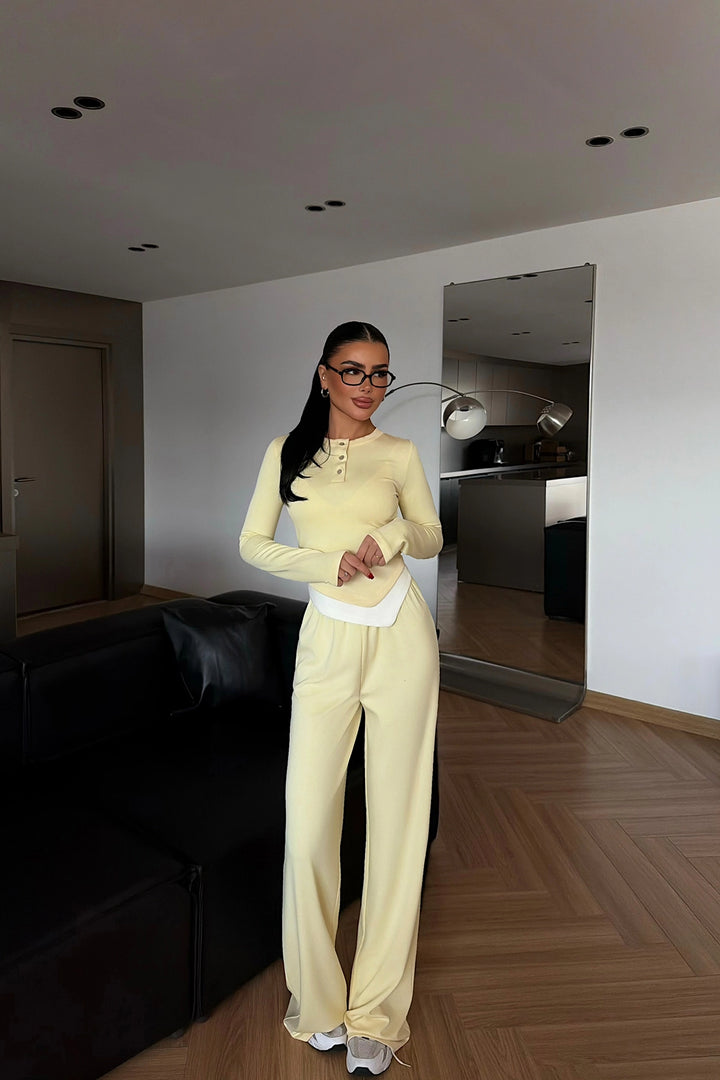 EYY Women Yellow Lobster Set - Chernivtsi