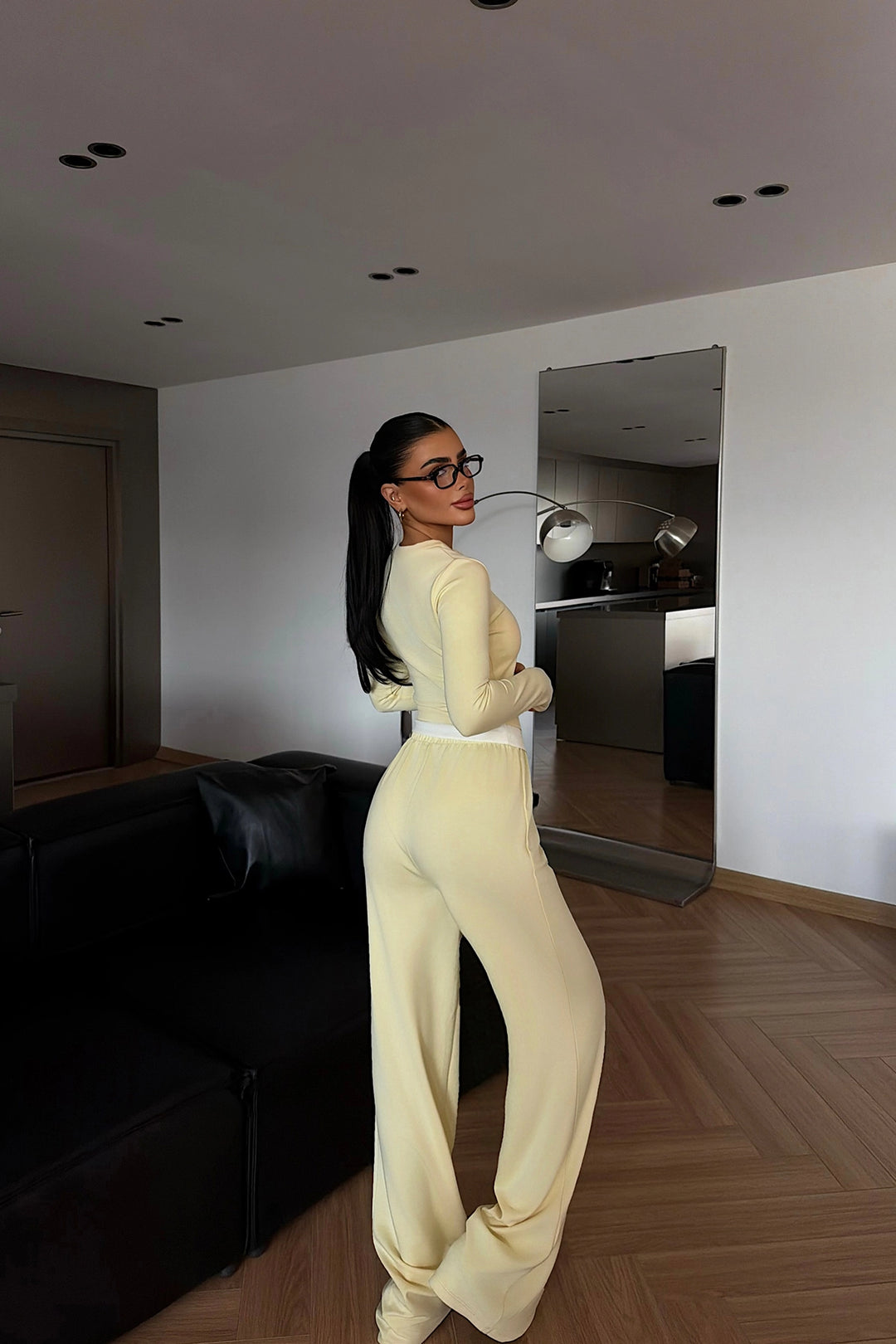 EYY Women Yellow Lobster Set - Chernivtsi