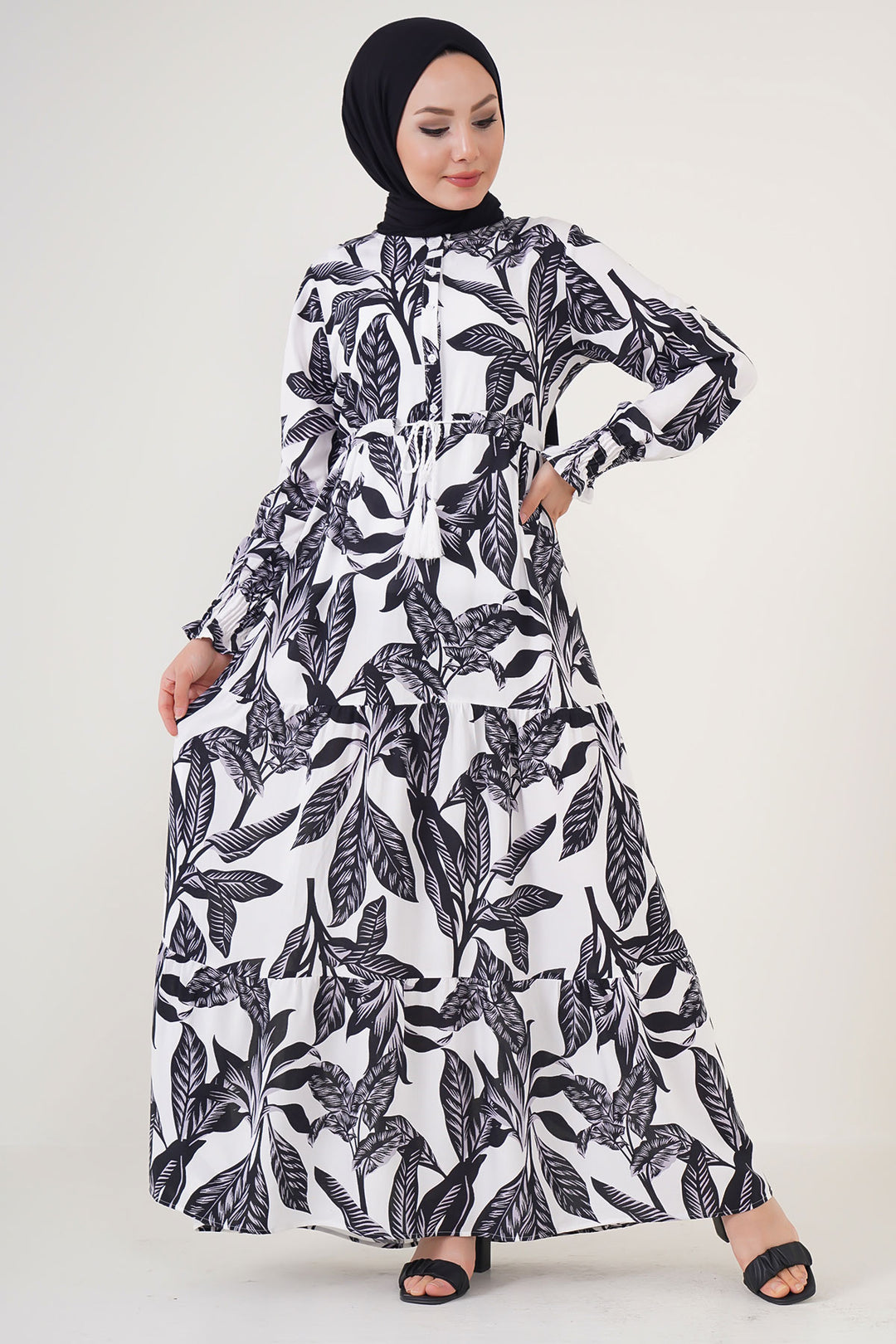 BGD Women Patterned Hijab Dress - White - Borken