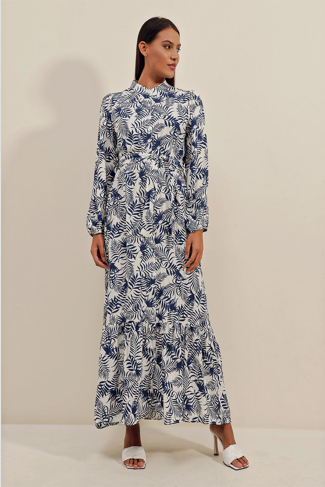 BGD Women Exotic Pattern Dress - Dark Blue. - Moortebeek