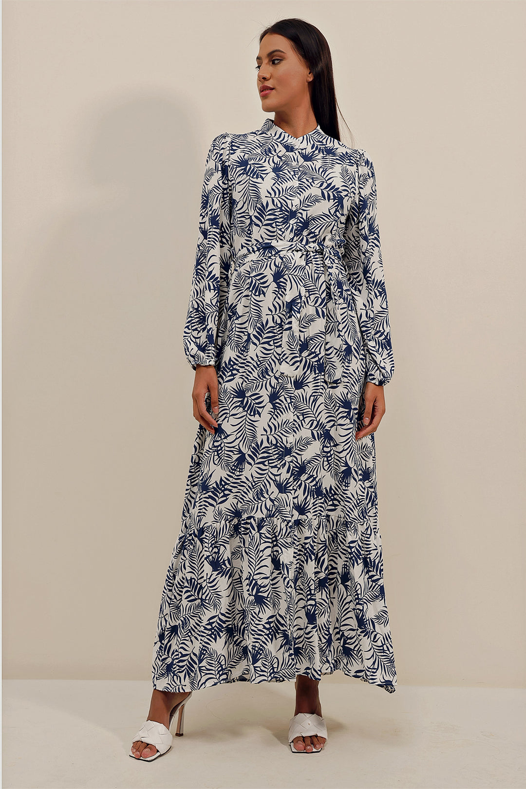 BGD Women Exotic Pattern Dress - Dark Blue. - Moortebeek