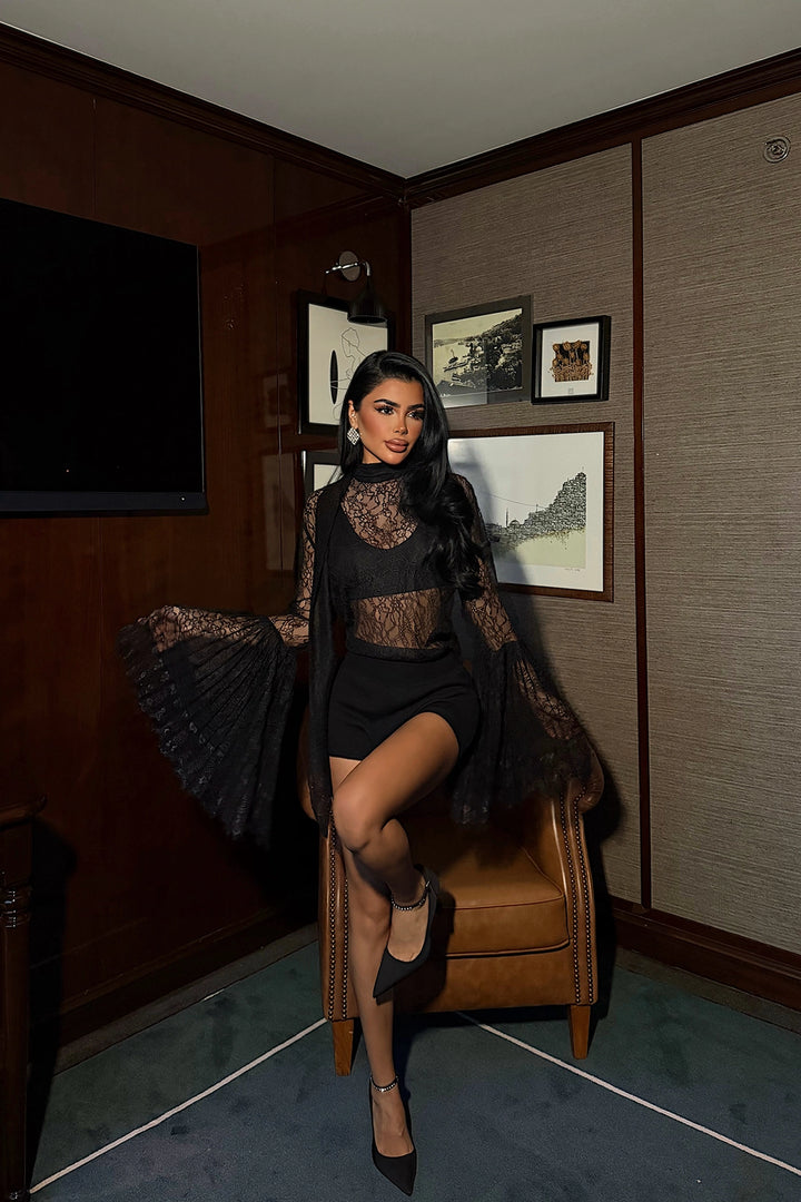 EYY Women Black Lace Blouse - Tamworth