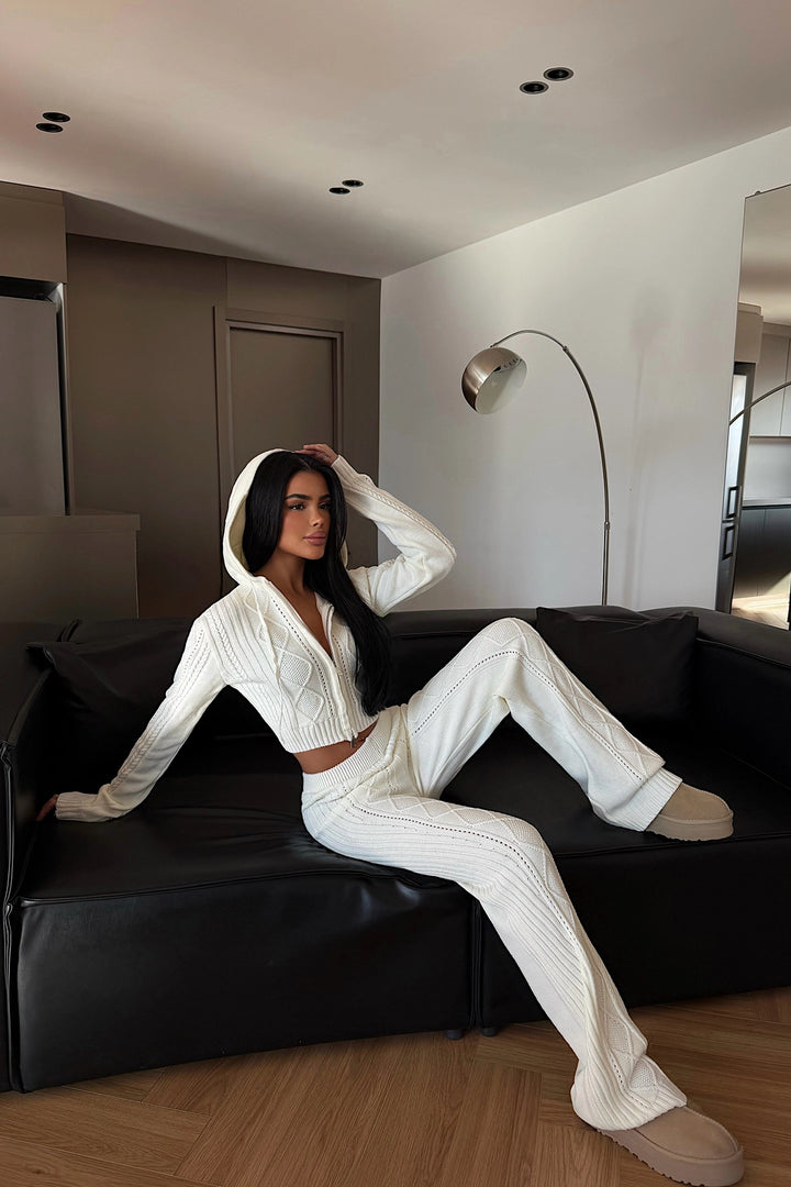 EYY Women Cream Knit Set - Tartu