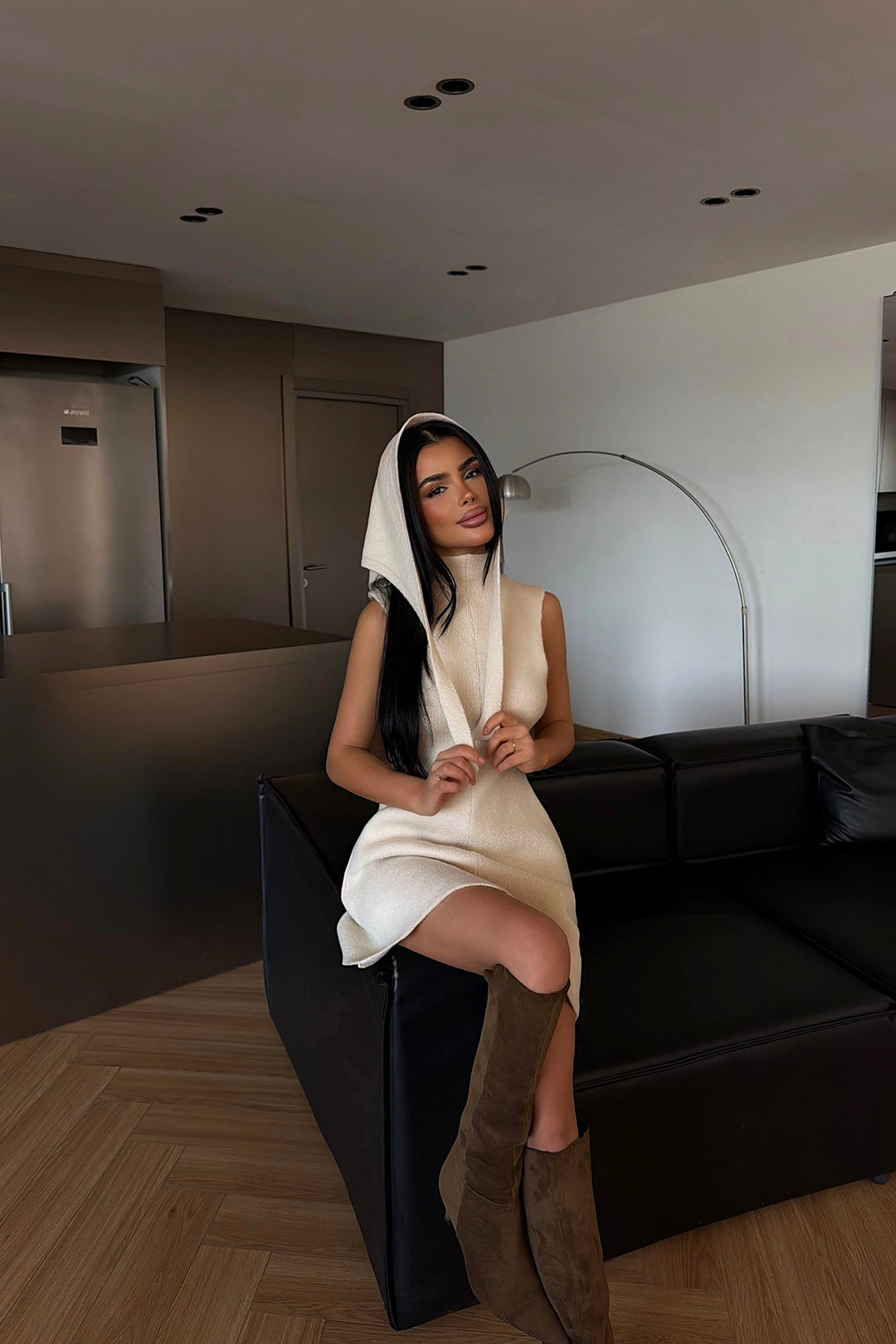 EYY Women Cream Midi Dress - Fort Wayne