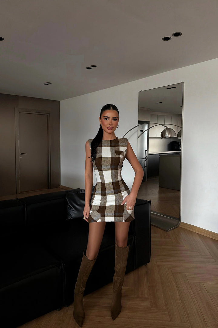 EYY Women Brown Plaid Dress - Santa Cruz