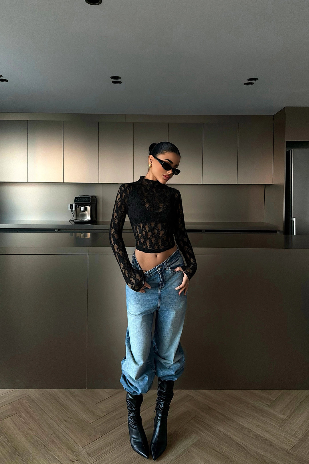 EYY Women Siyah Raquel Dantel Transparan Bluz - Maplewood