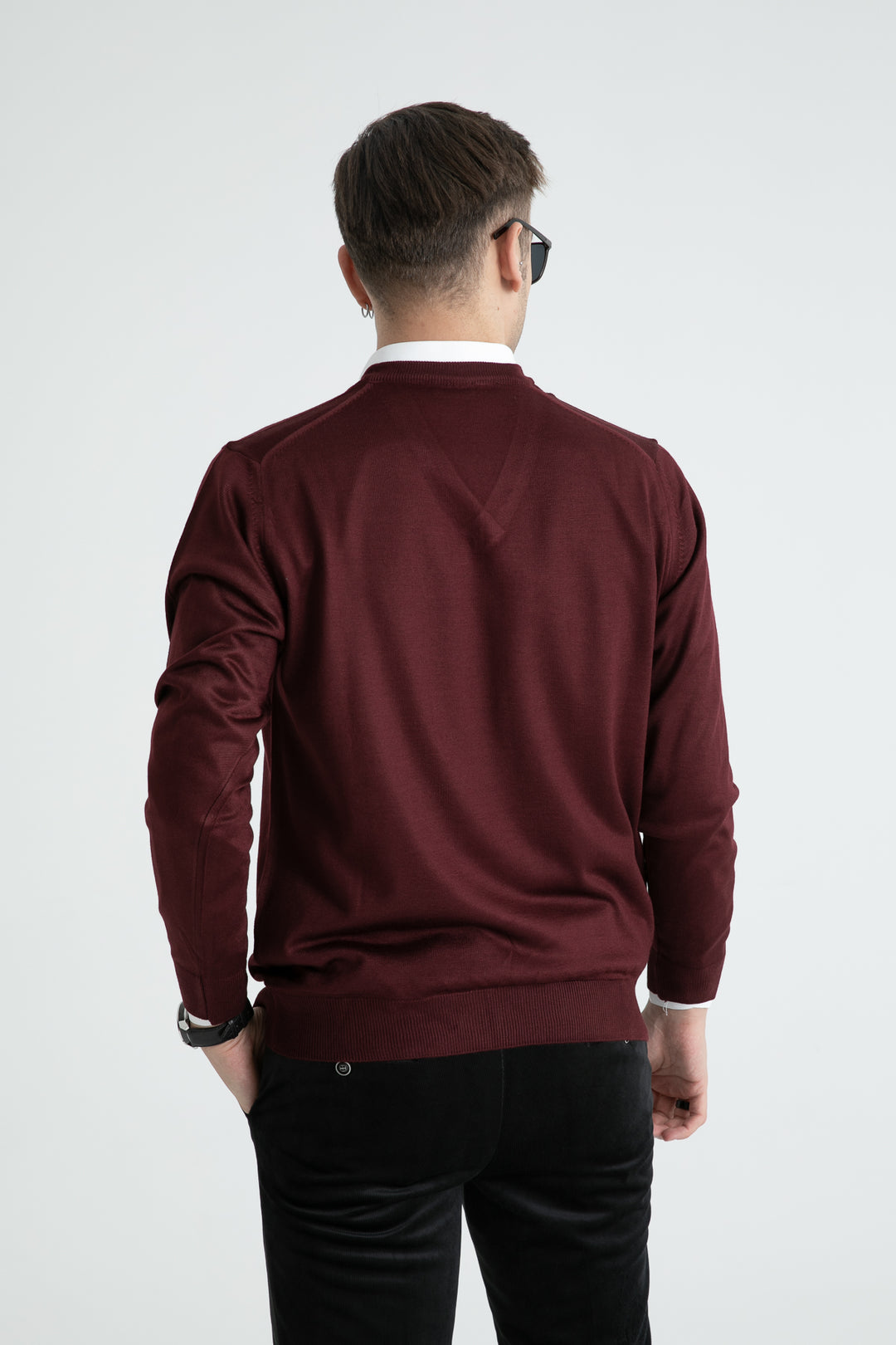 MPL Men's V-Neck Sweater - Henderson