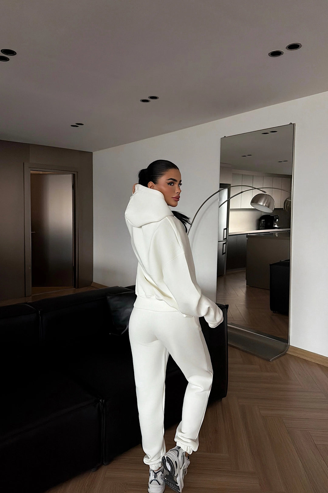 EYY Women White Tracksuit Set - Deventer