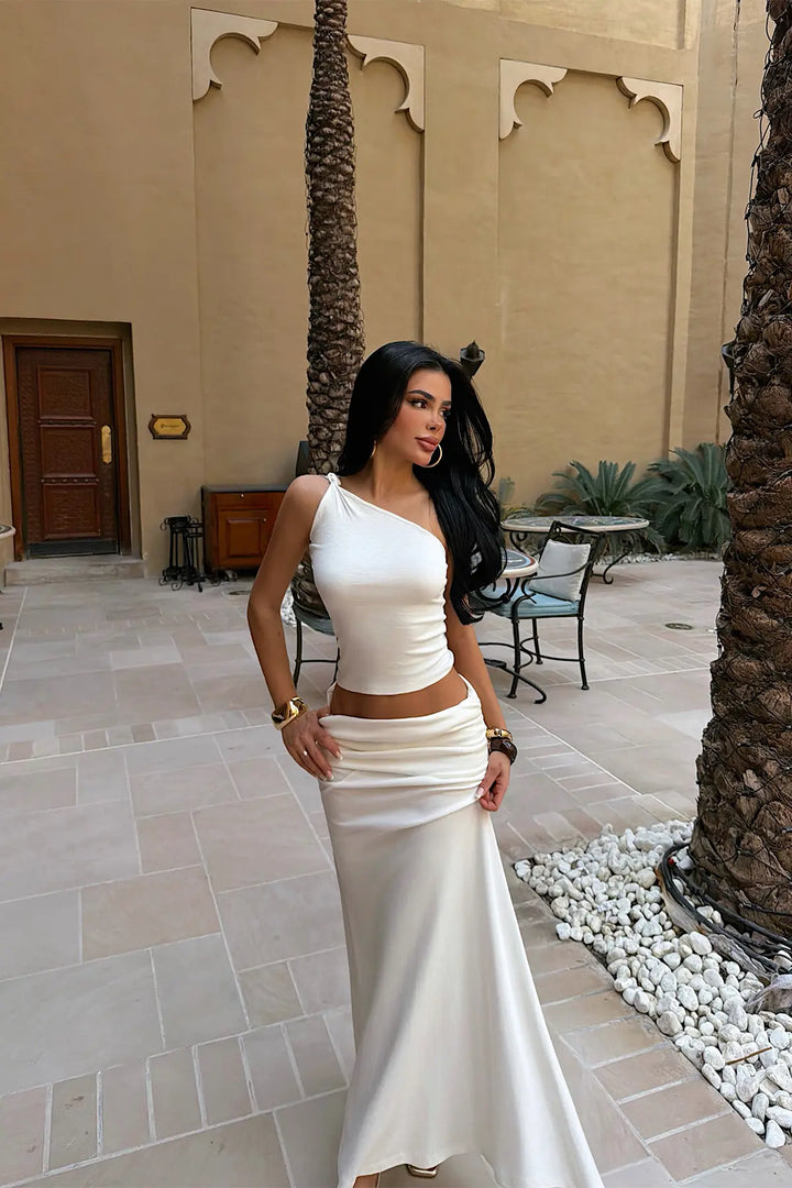 EYY Women White Skirt Set - Petrel