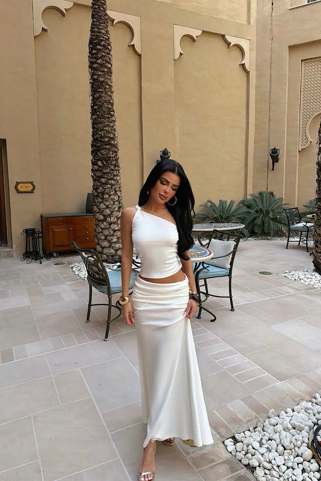 EYY Women White Skirt Set - Petrel