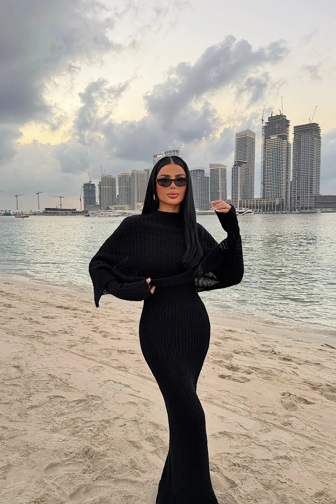 EYY Women Black Knit Dress - Apaseo el Grande