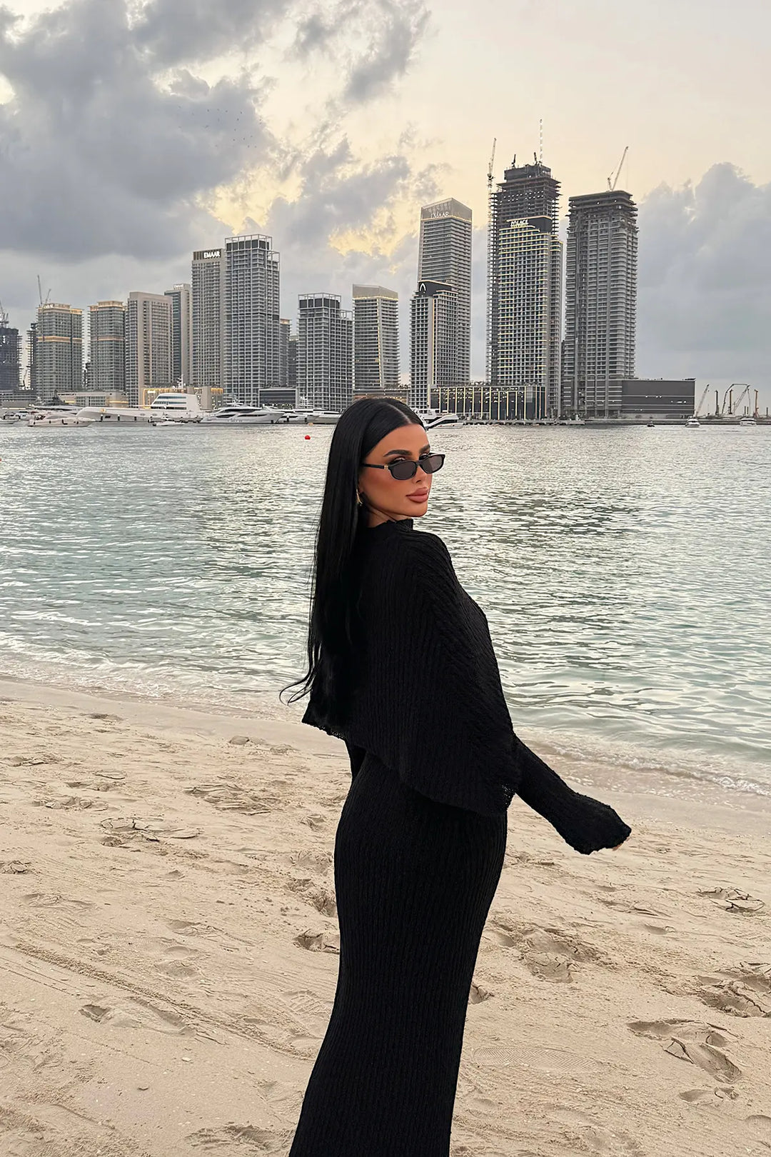 EYY Women Black Knit Dress - Apaseo el Grande