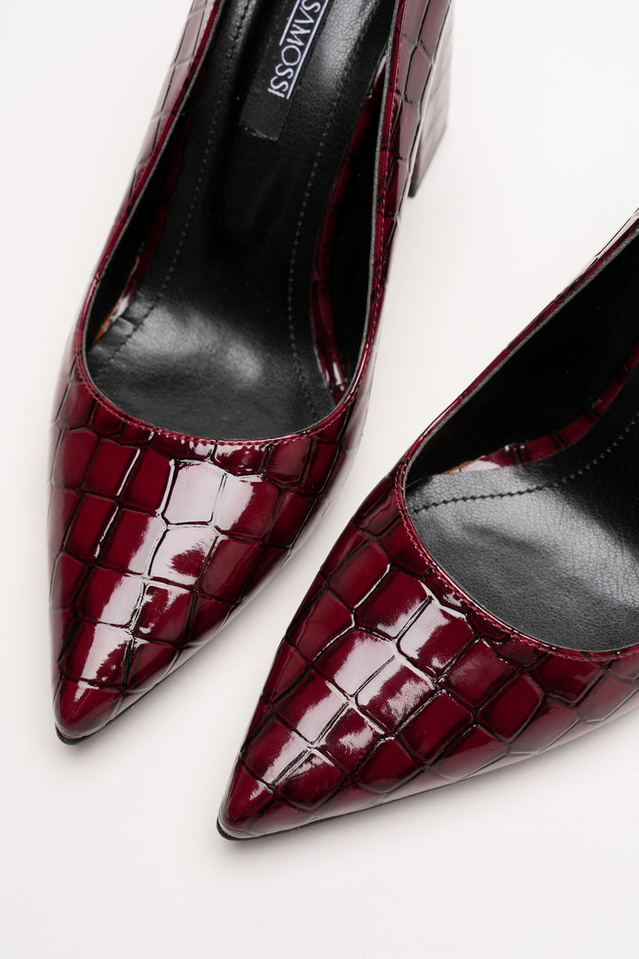 DSM Leron Burgundy Leather Crocodile Pattern Thick Heel Stiletto Women's Shoe - Carpentersville