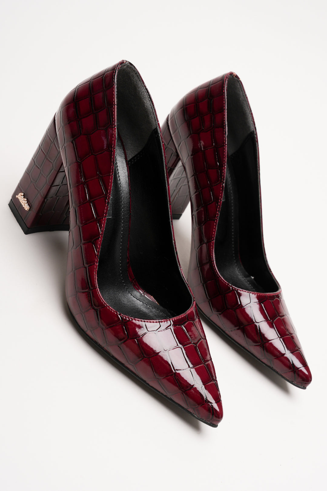 DSM Leron Burgundy Leather Crocodile Pattern Thick Heel Stiletto Women's Shoe - Carpentersville