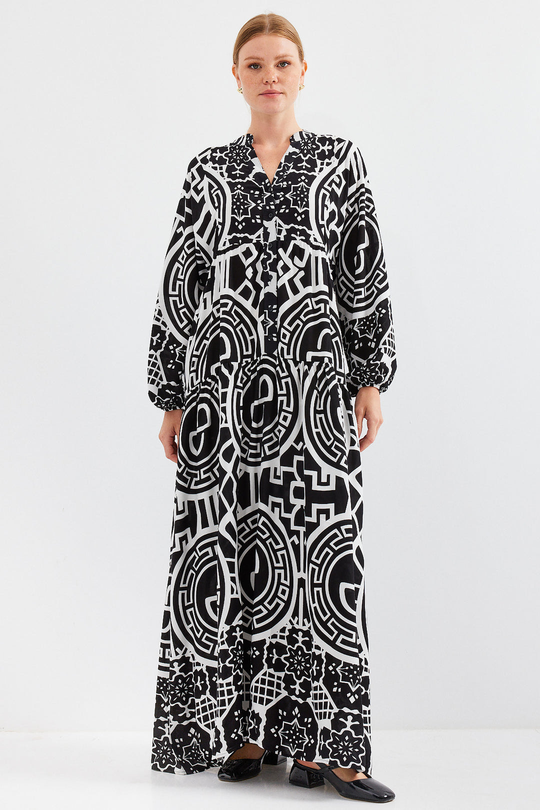 BGD Women Woman Patterned Black and White Viscose Hijab Dress 2423 - Avondale