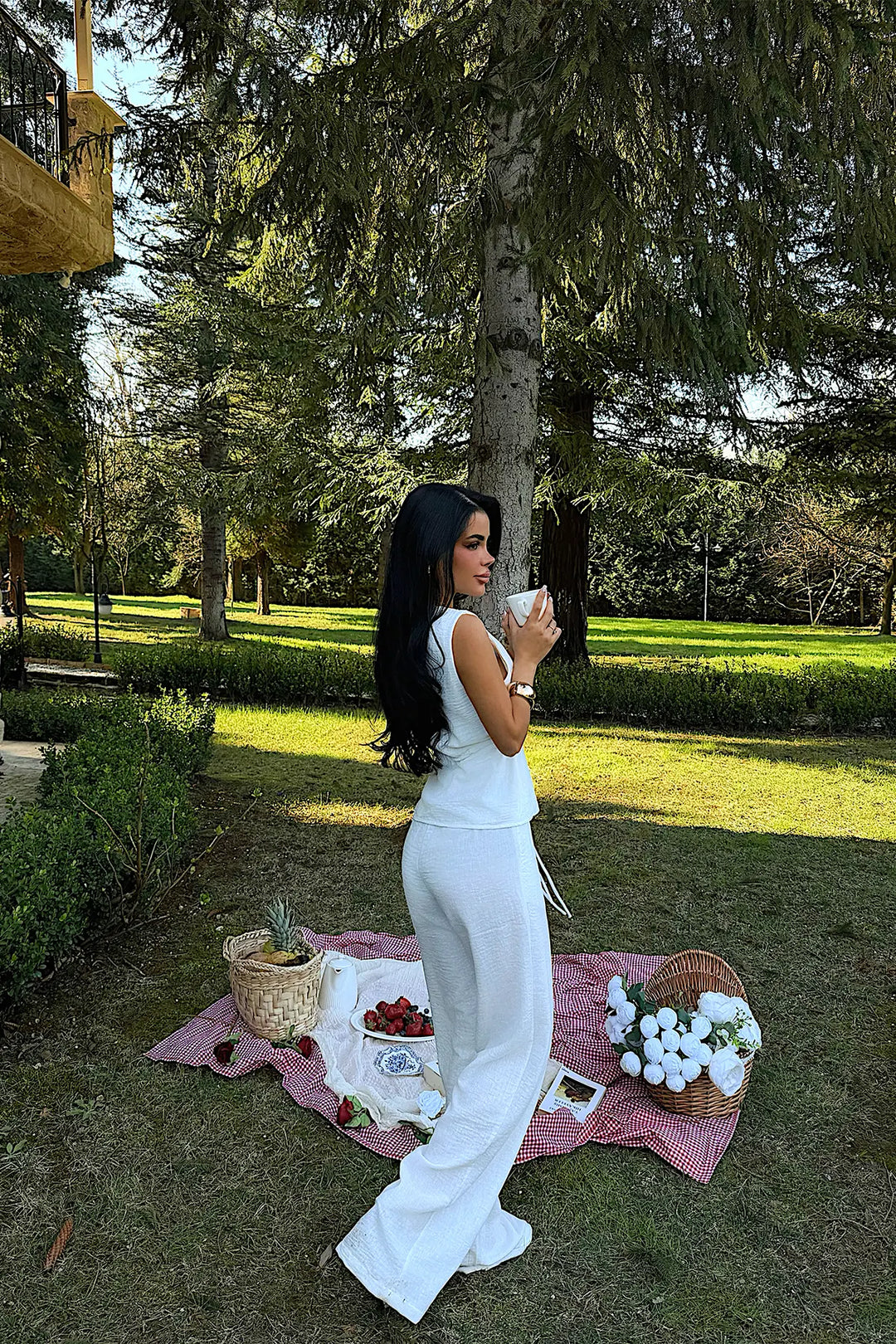 EYY Women White Vest and Pants Set - Cabo San Lucas