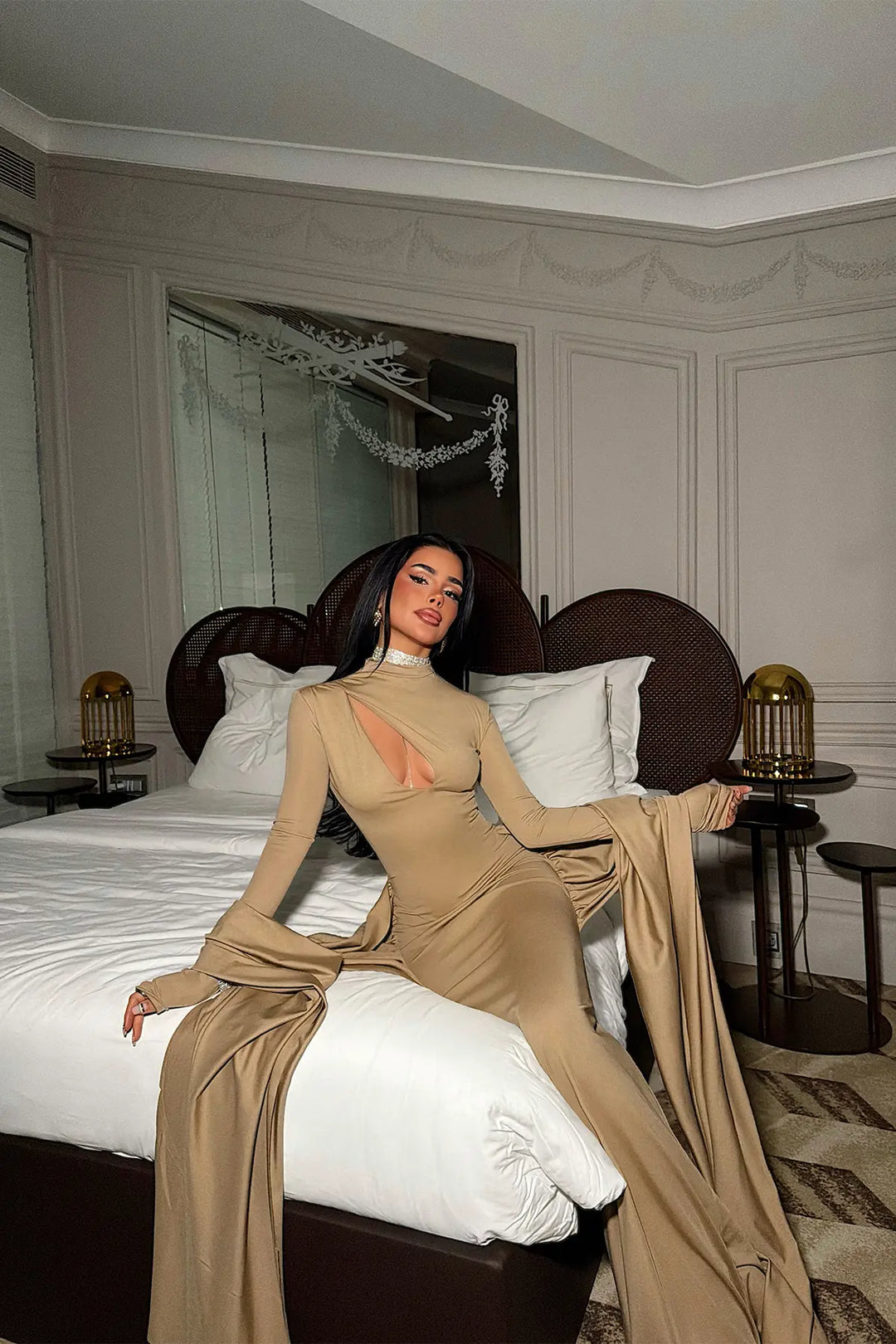 EYY Women Beige Long Dress - Chicoutimi