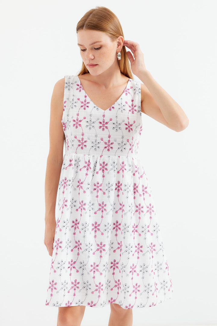 BGD Women V Neck Patterned Mini Dress - White - Avondale