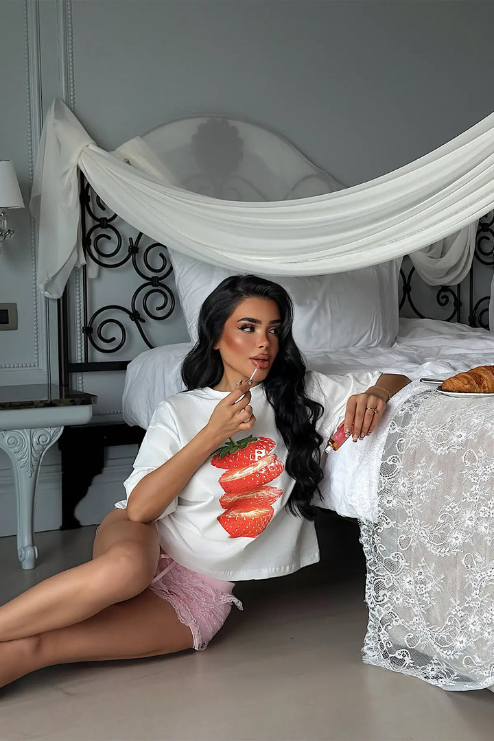 EYY Women White Strawberry Print T-shirt - Ravenna