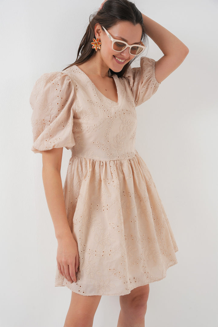 BGD Women Fistolu Short Dress - Beige - Wichita