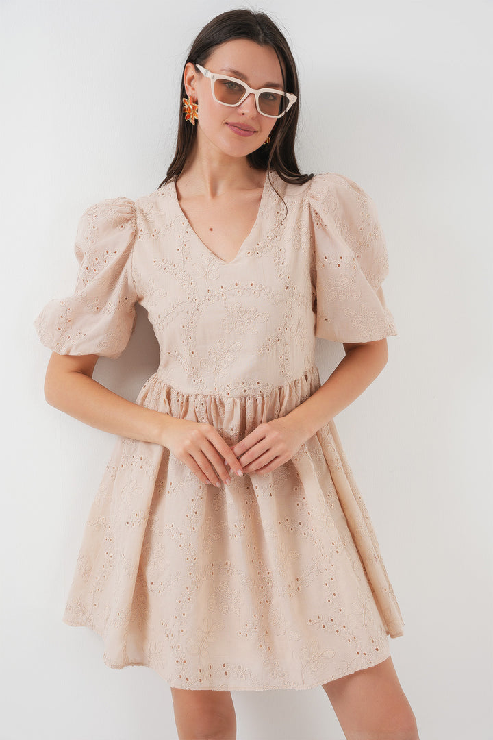 BGD Women Fistolu Short Dress - Beige - Wichita