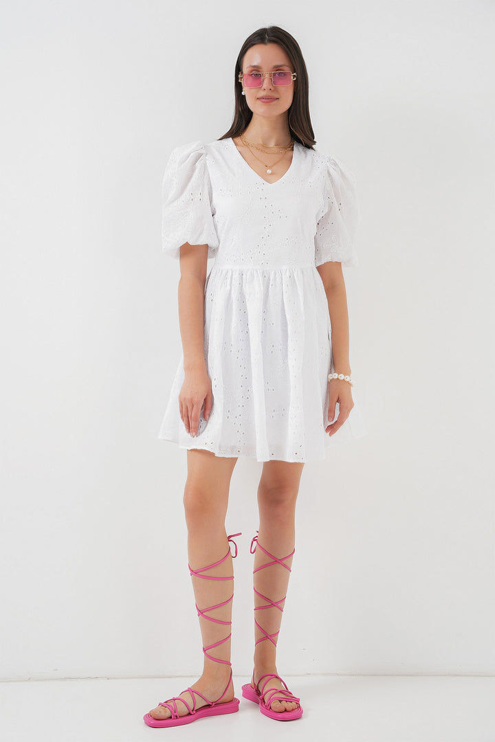 BGD Women Fistolu Short Dress - White - Nuneaton