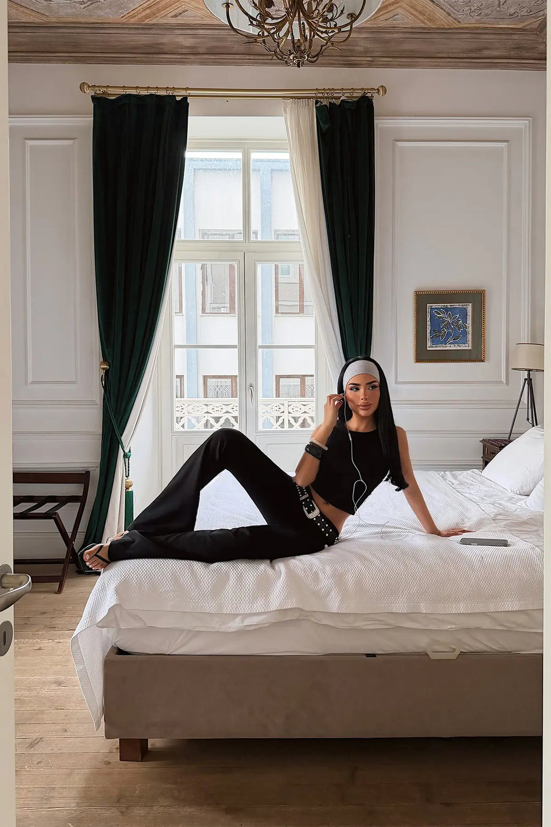 EYY Women Black Pants Set - Jette