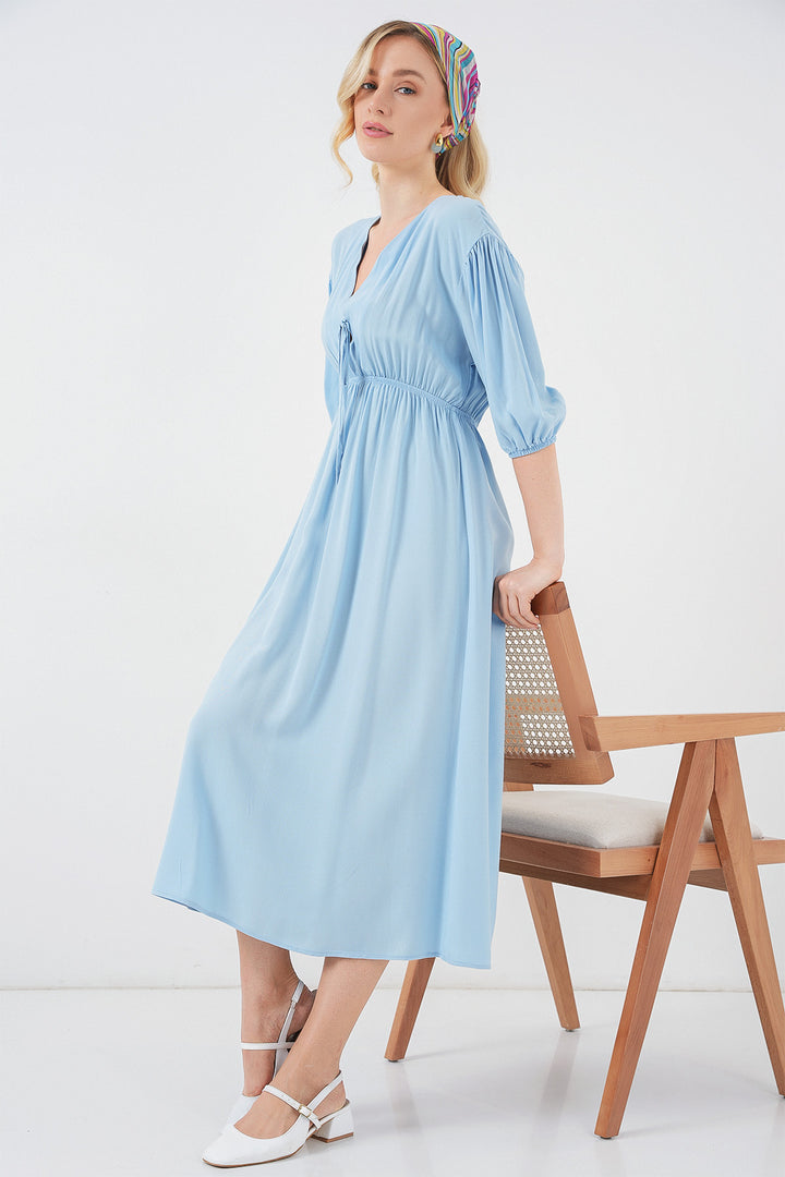 BGD Women Women's Cinched Waist V-Neck Dress - Blue - Iguala de la Independencia