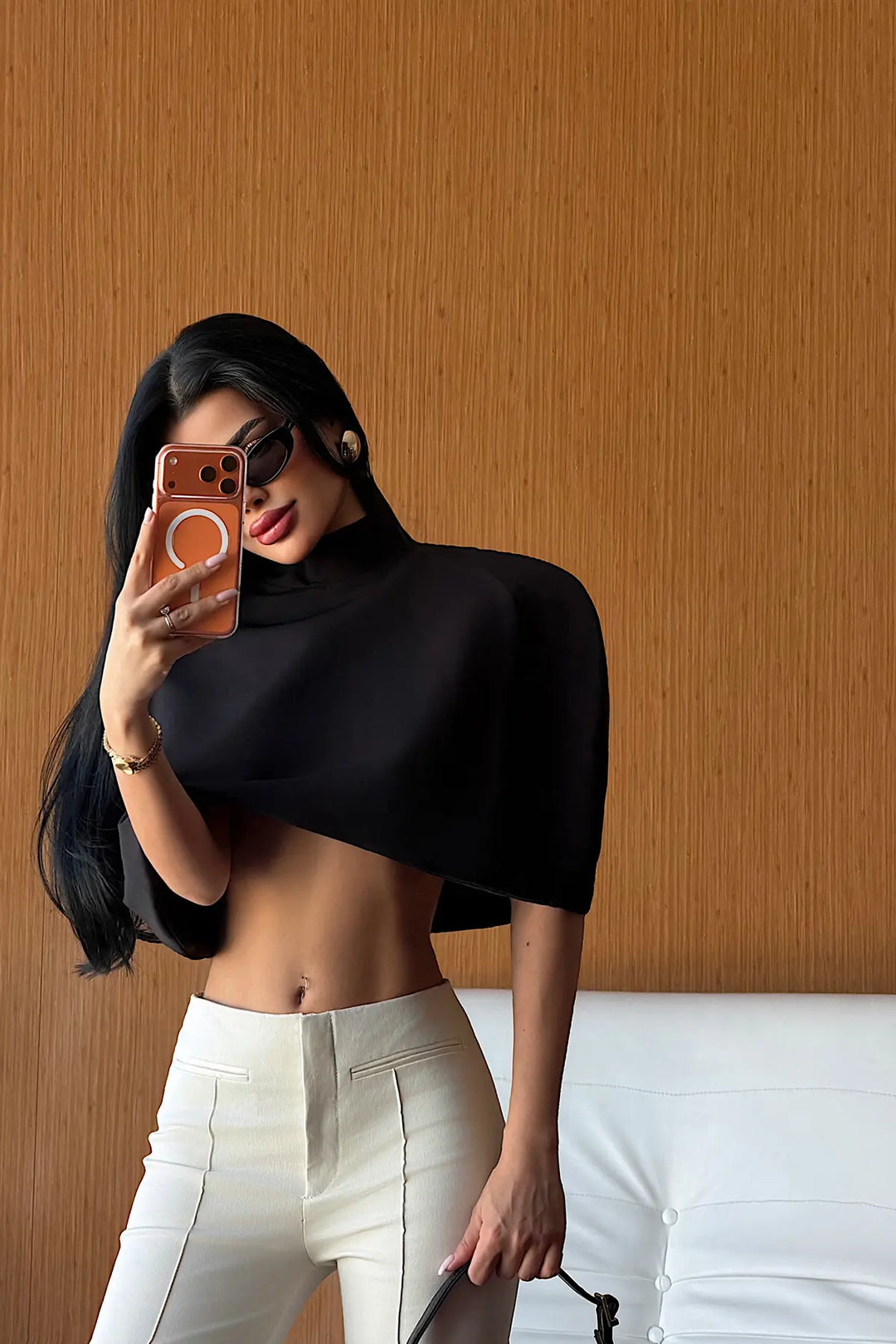 EYY Women Black Zipper Detail Crop Top - Lagos de Moreno