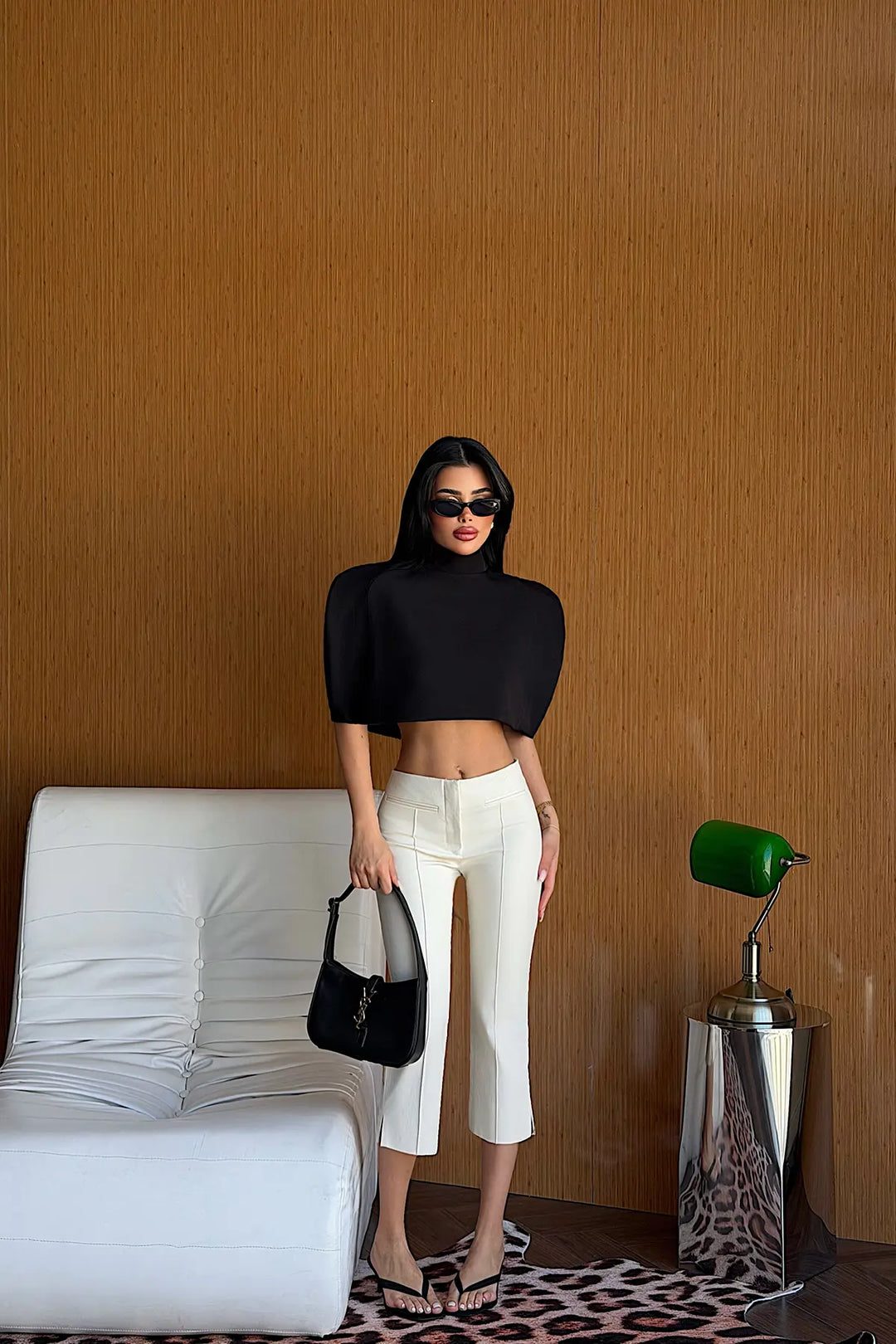 EYY Women Black Zipper Detail Crop Top - Lagos de Moreno