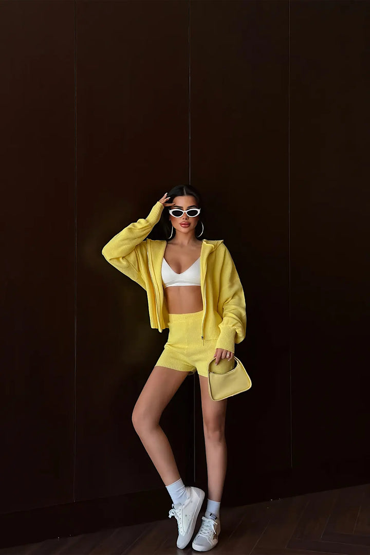 EYY Women Yellow Shorts Set - Kifisiá
