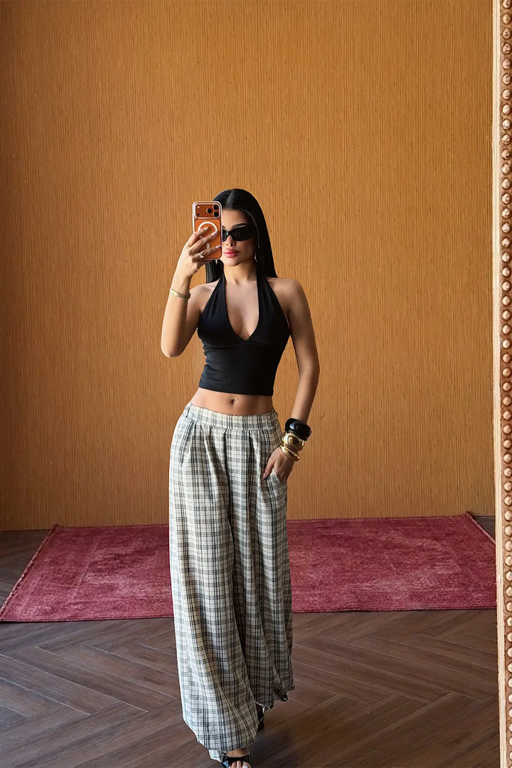 EYY Women Cream Checked Trousers - Cananea