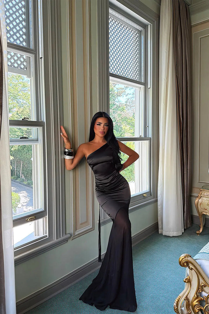 EYY Women Black Satin Midi Dress - Peachtree City