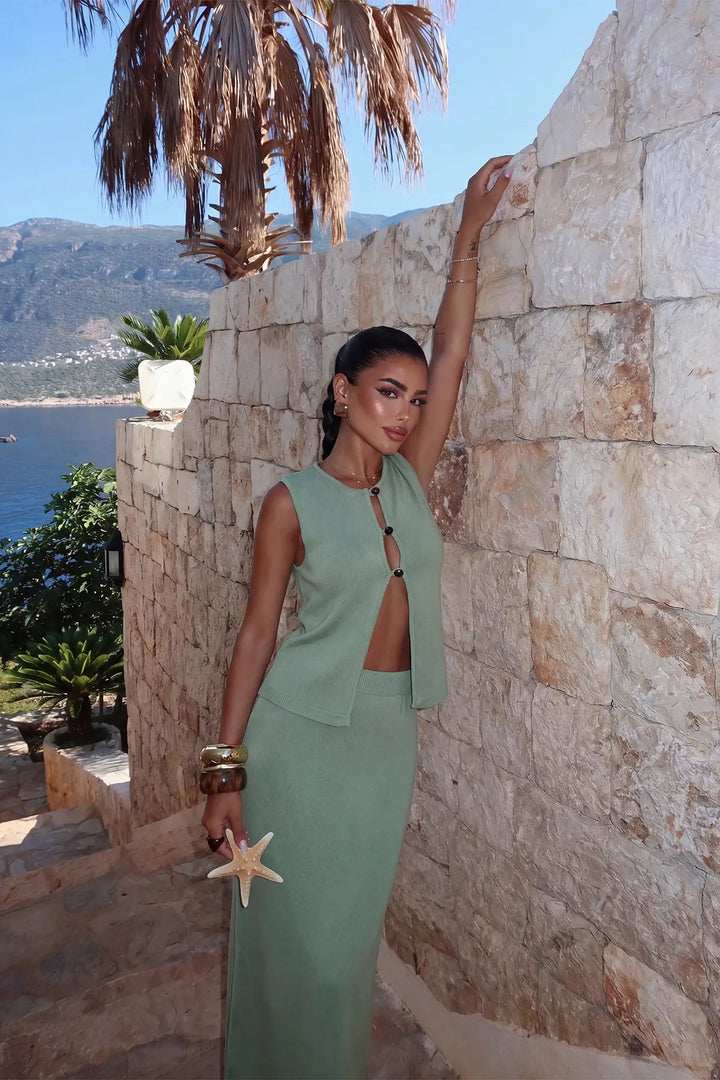 EYY Women Light Green Buttoned Vest Set - Muskegon