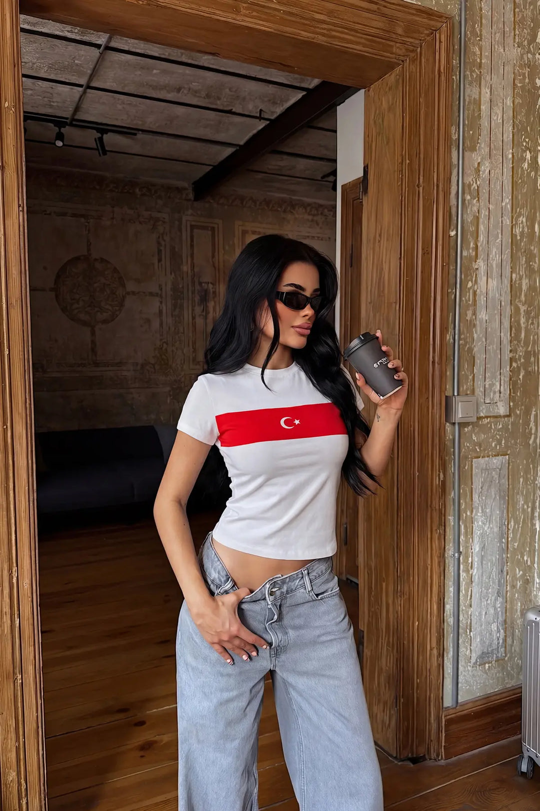 EYY Women White Heart with Crescent Moon and Star T-shirt - San Antonio Enchisi