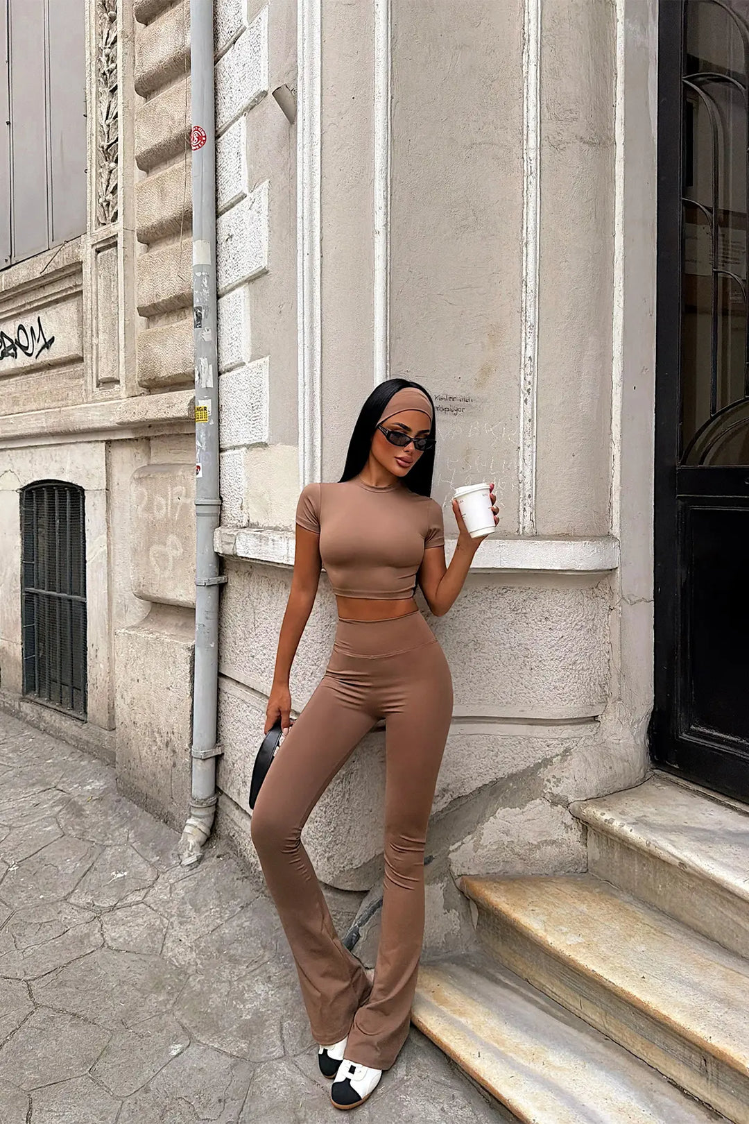 EYY Women Three-piece set with brown trousers - Owasso