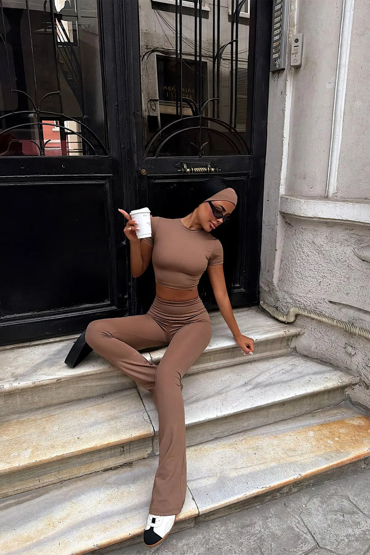 EYY Women Three-piece set with brown trousers - Owasso