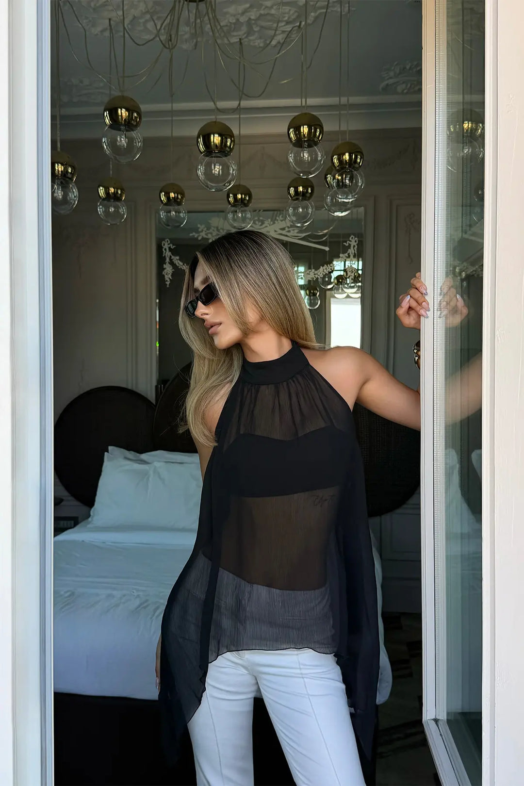 EYY Women Black Tulle Detail Crop Top - Trois-Rivières