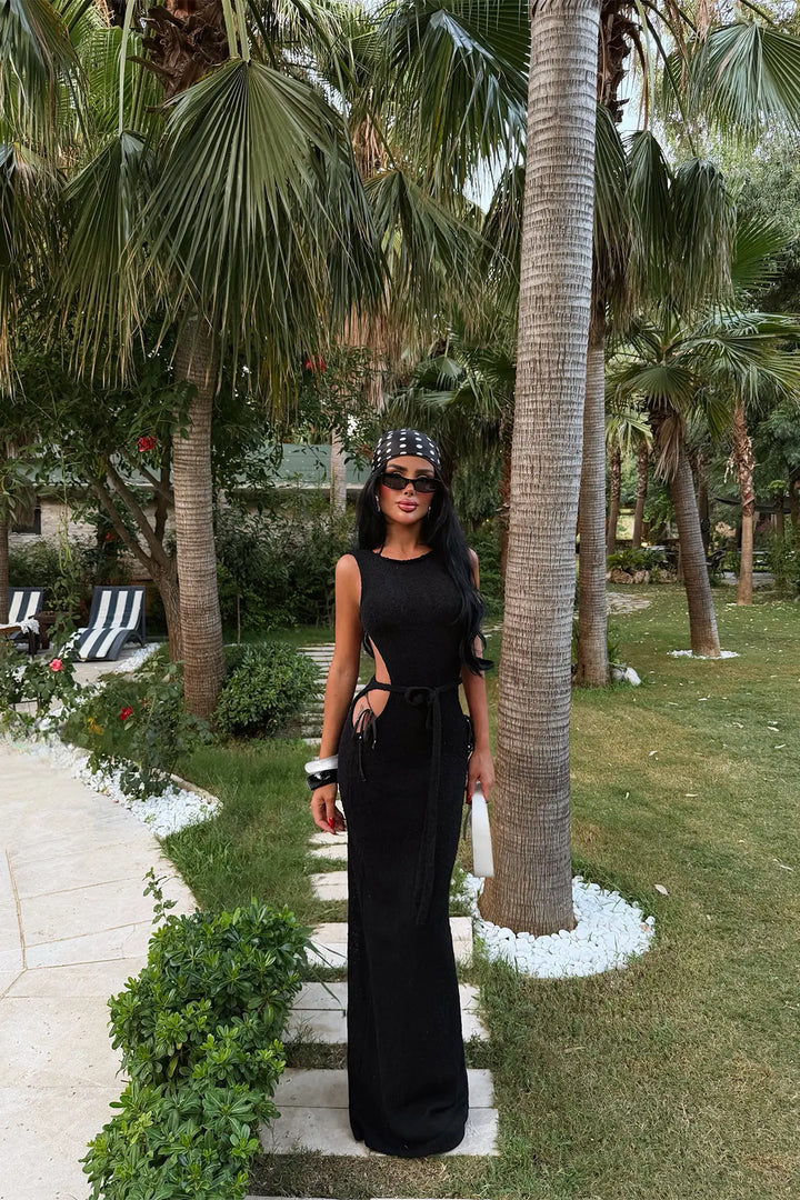 EYY Women Black Long Dress with Transparent Front - Tonalá