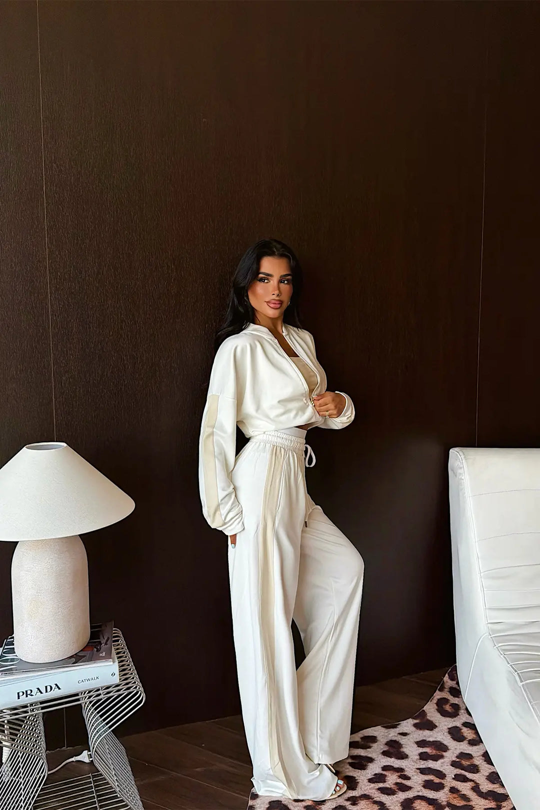 EYY Women White Zipper Detail 3-Piece Set - Delano