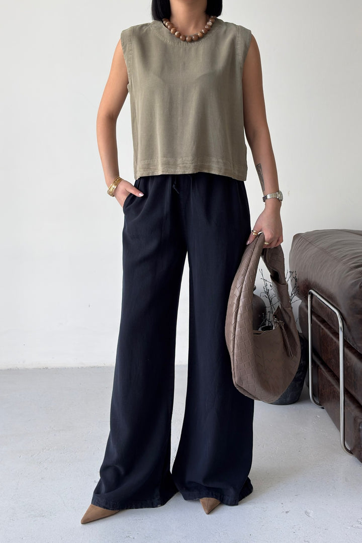 XLJ Sleeveless Blouse - Coesfeld
