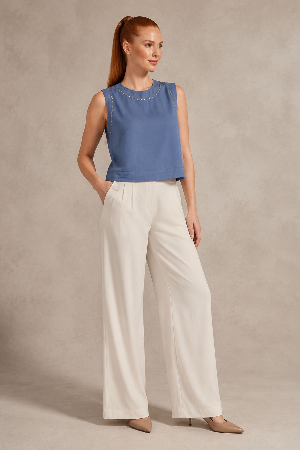 XLJ Sleeveless Blouse with Stud Detail HS431 - Sfântu-Gheorghe