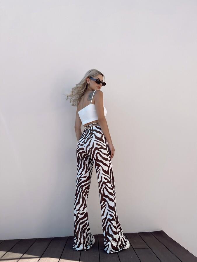 HLLY Women Brown Cargo Pants - West Sacramento