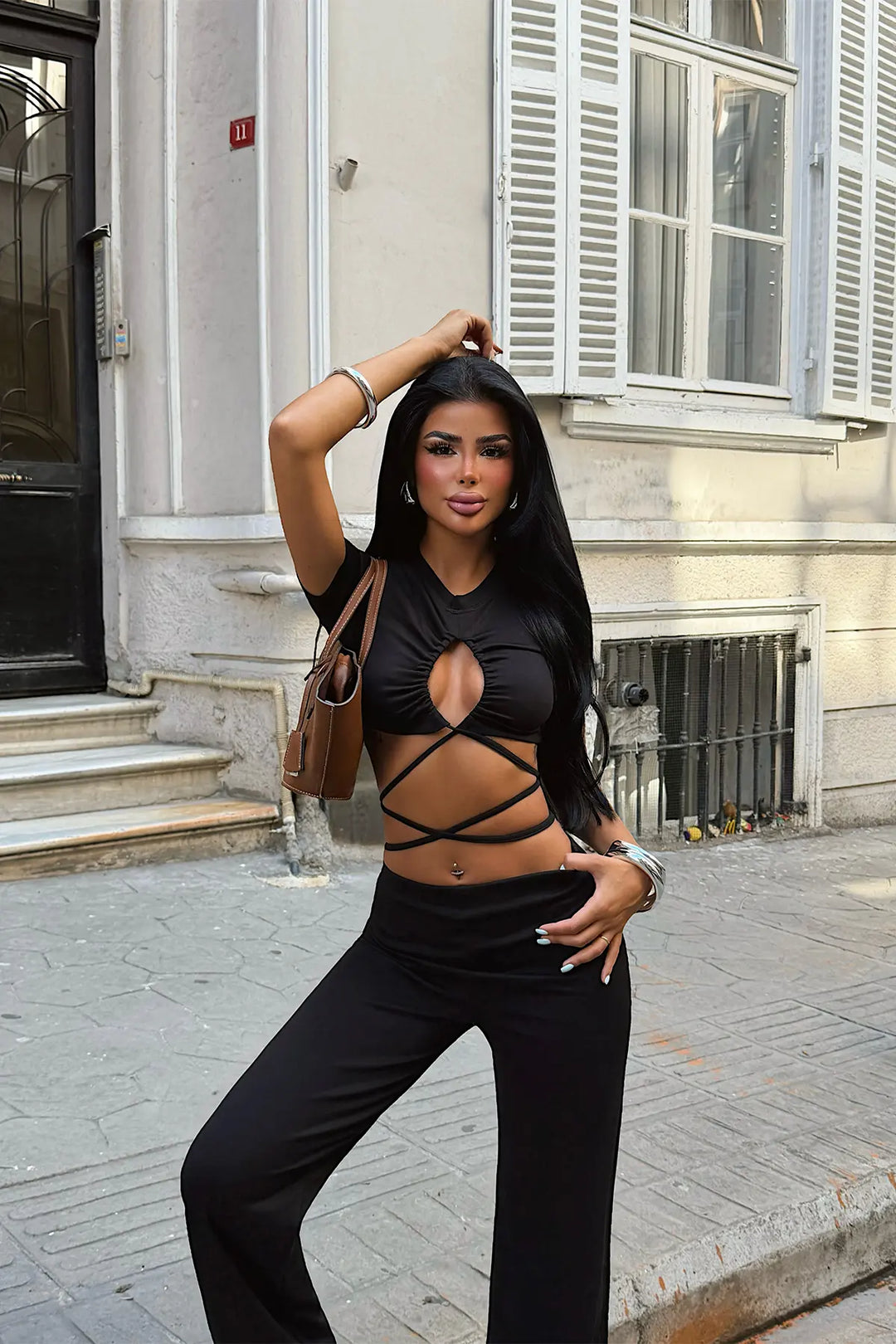 EYY Women Black Front-Tie Set - East Point
