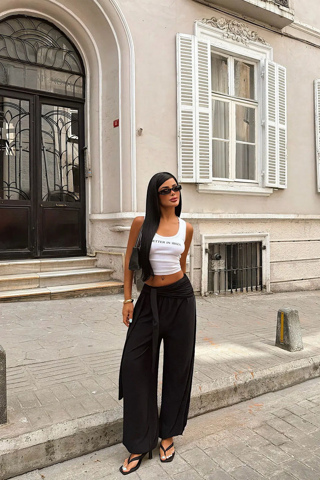 EYY Women Black Multi-Style Tie-Detail Trousers - La Porte