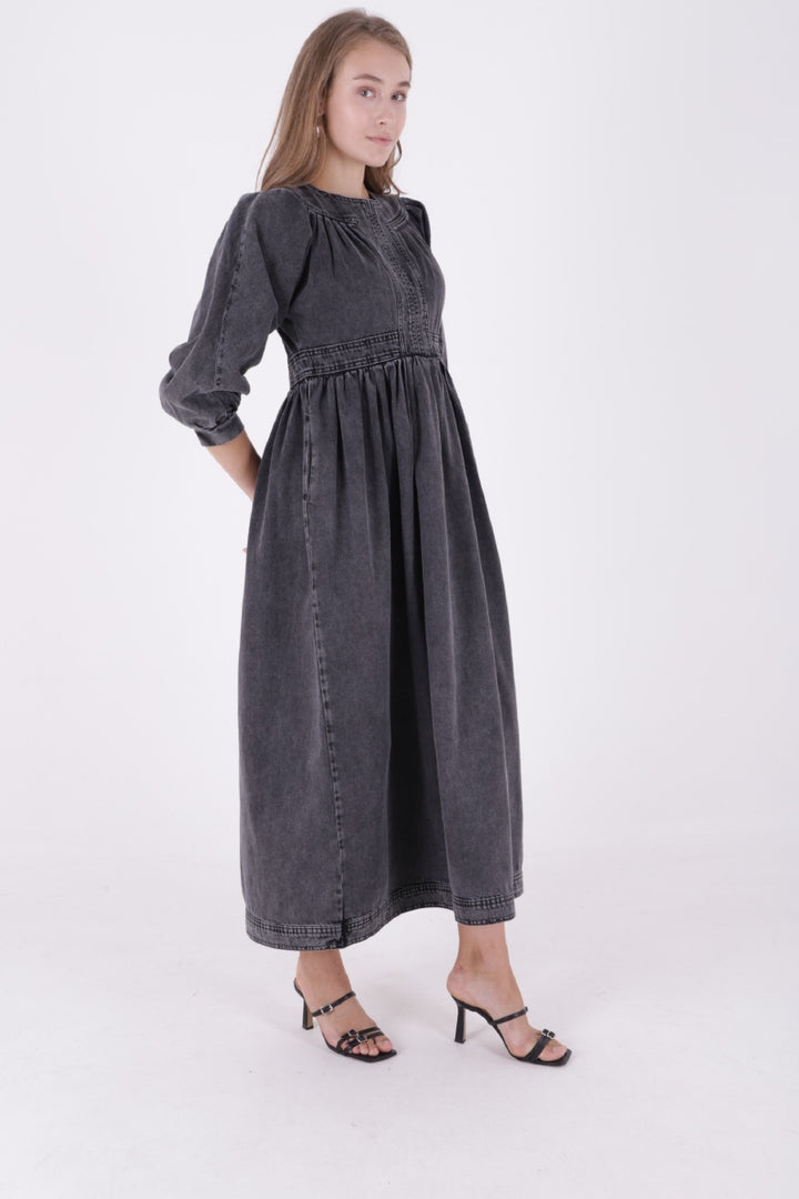 XLJ Long Denim Dress with Pleated Shoulders - Stendal